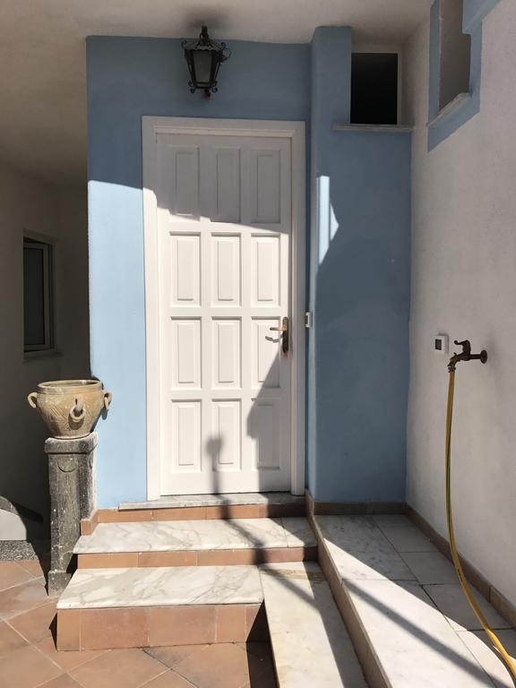 Ring Hostel Forio  Exterior photo
